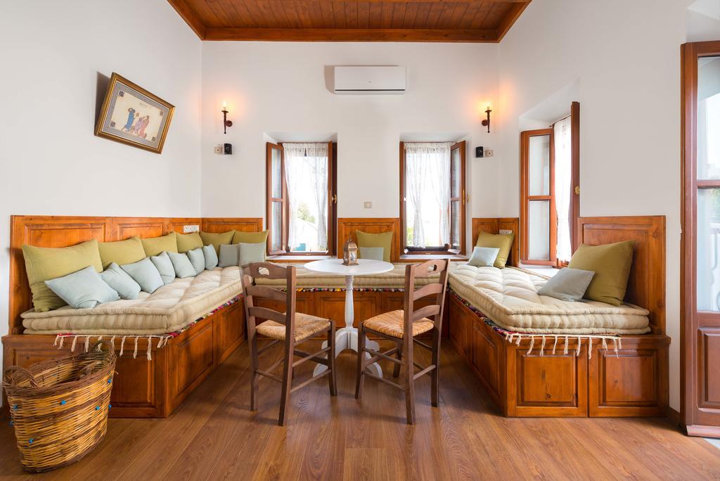 Villa Eftihia In Lindos Exterior photo